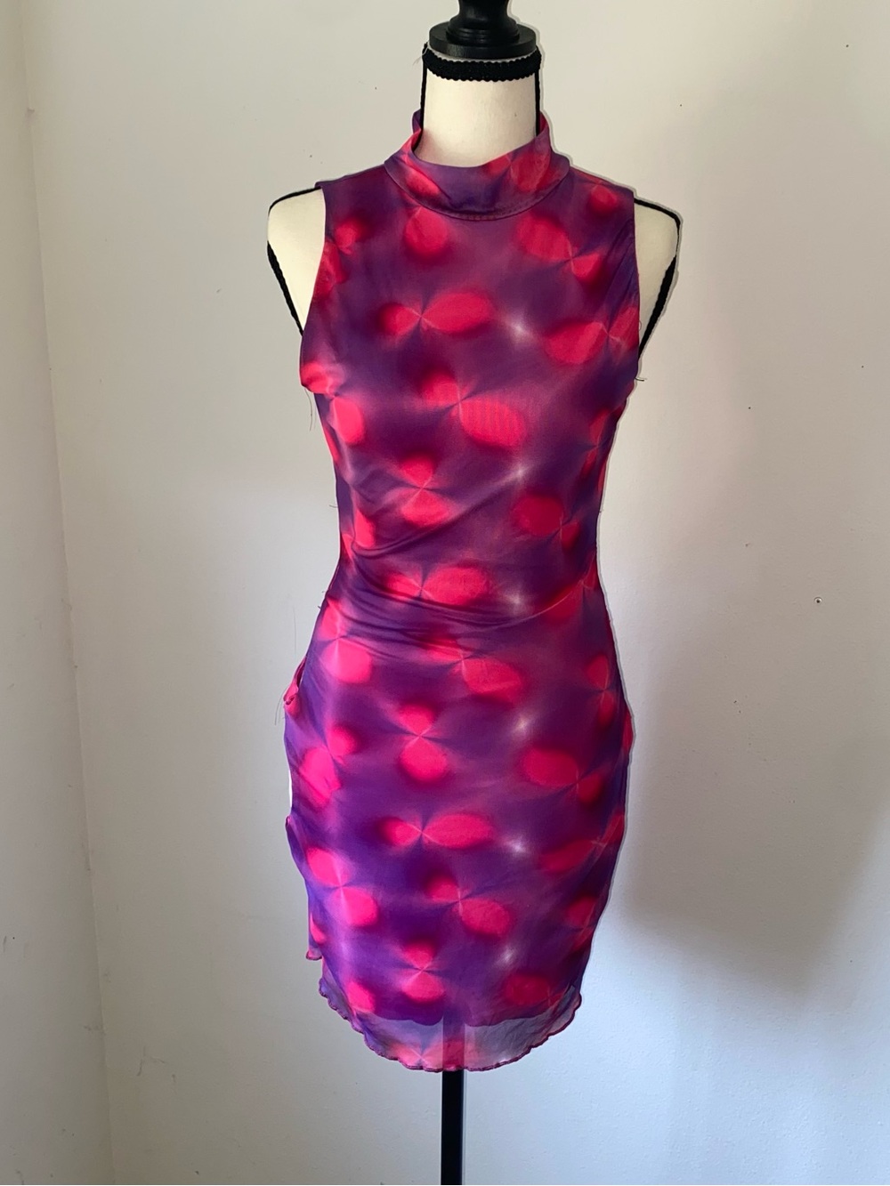 Sleeveless Purple & Pink Sheath Dress